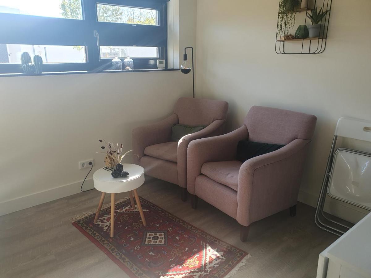 Een Klein Appartementje Zonder Keuken In Het Centrum Sleep At Hamtingh'S Hilvarenbeek Bagian luar foto