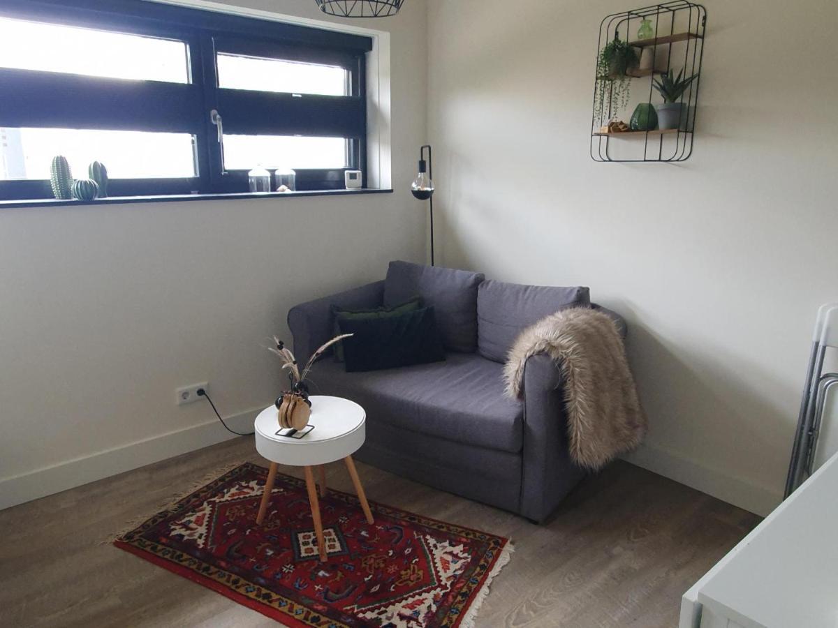 Een Klein Appartementje Zonder Keuken In Het Centrum Sleep At Hamtingh'S Hilvarenbeek Bagian luar foto